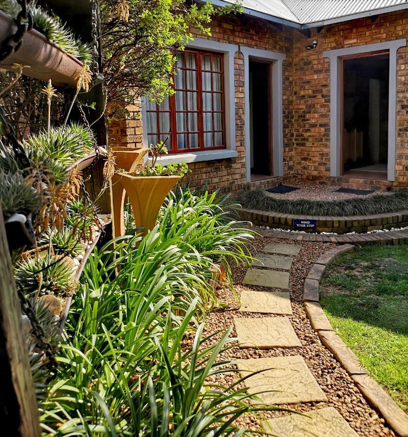 Van Dykshuis Guest House ไฮเดิลแบร์ค ภายนอก รูปภาพ
