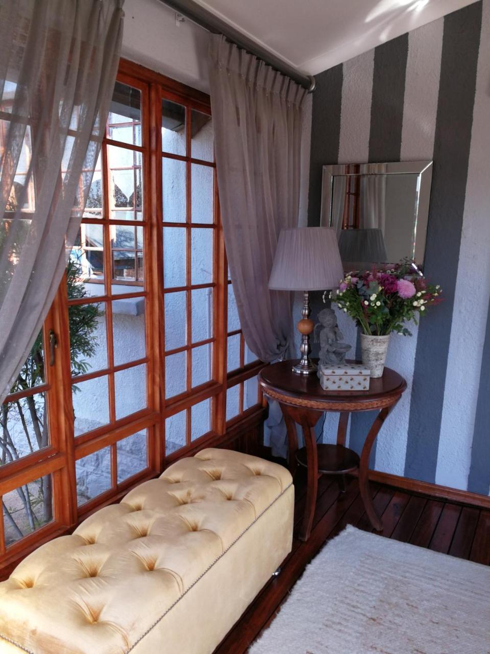 Van Dykshuis Guest House ไฮเดิลแบร์ค ภายนอก รูปภาพ